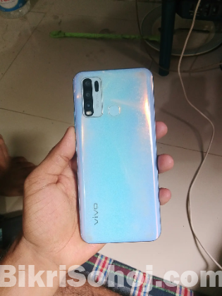 Vivo y50